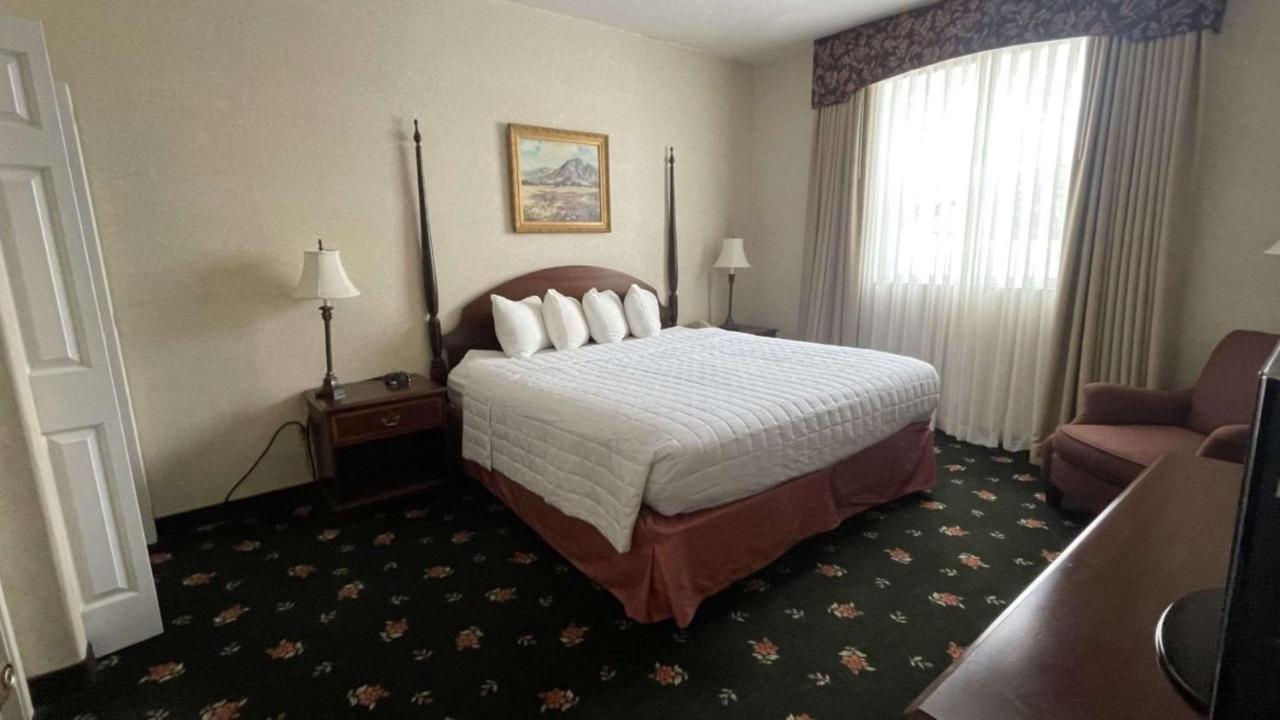 Surestay Hotel By Best Western Eureka מראה חיצוני תמונה